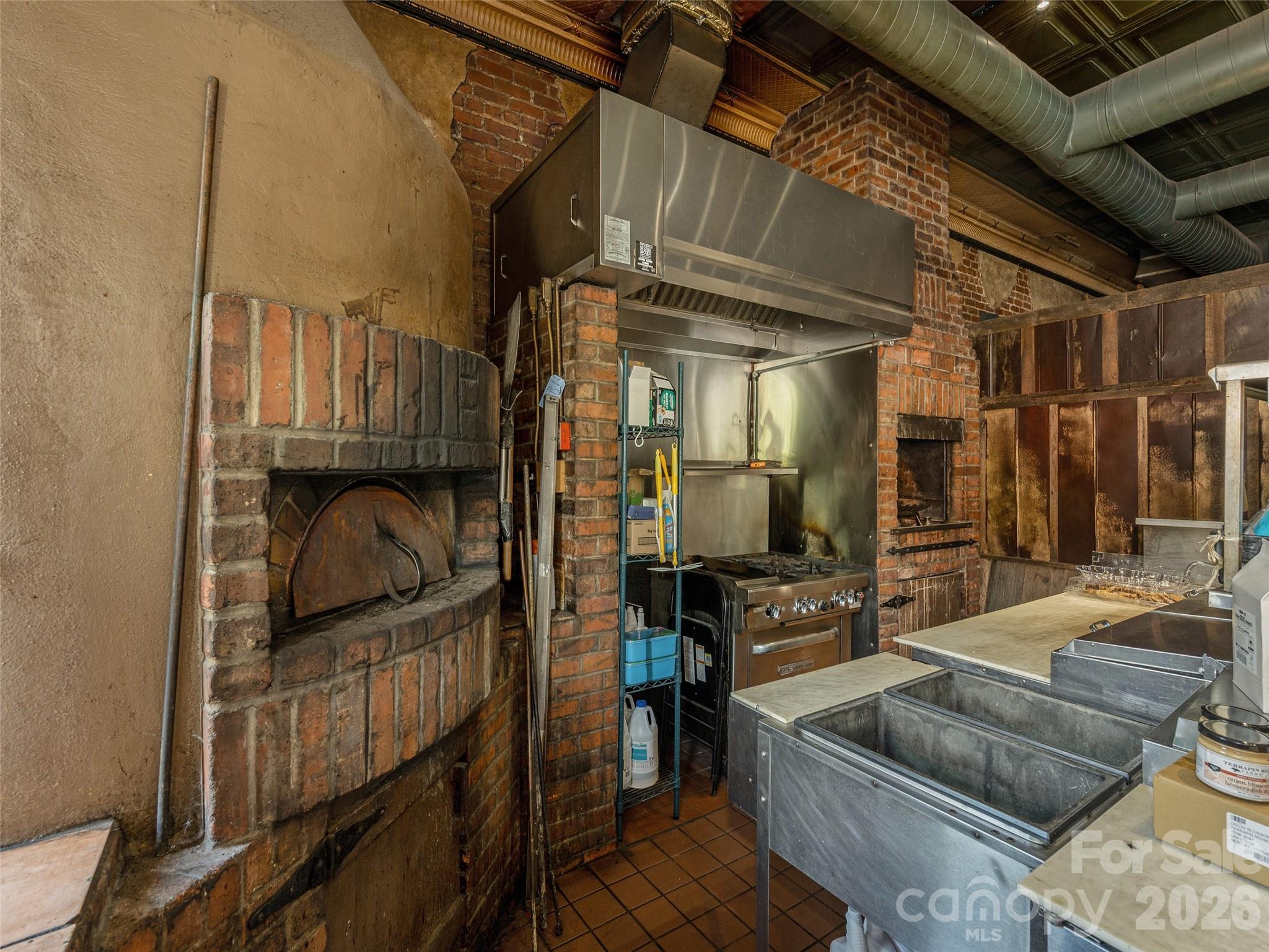 44 Church Street Property Photo 16