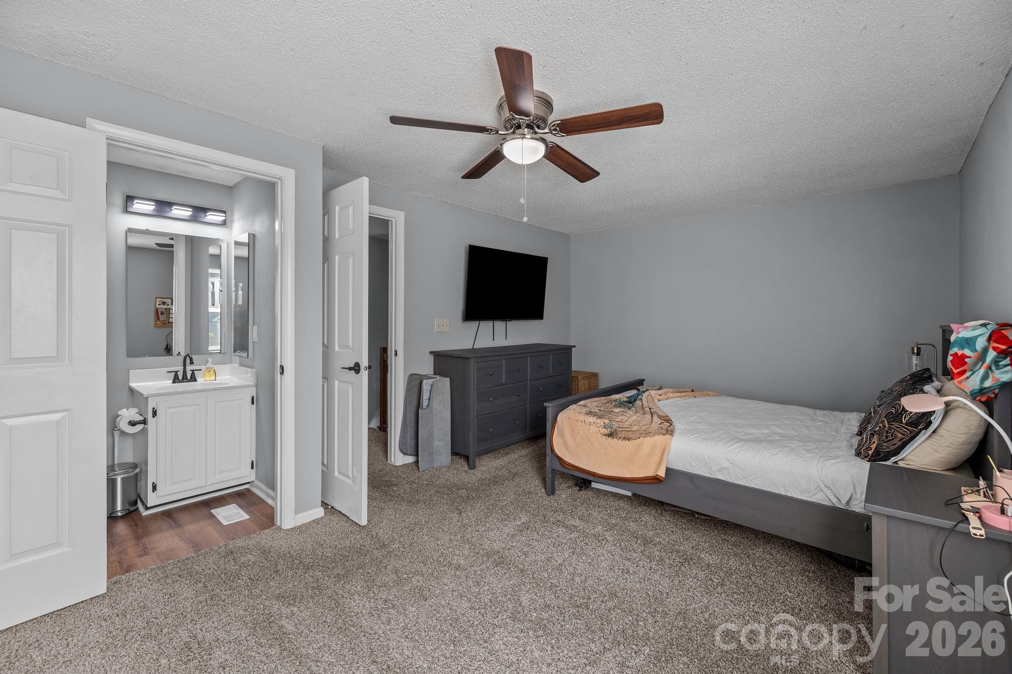 247 Water Oak Drive Property Photo 17