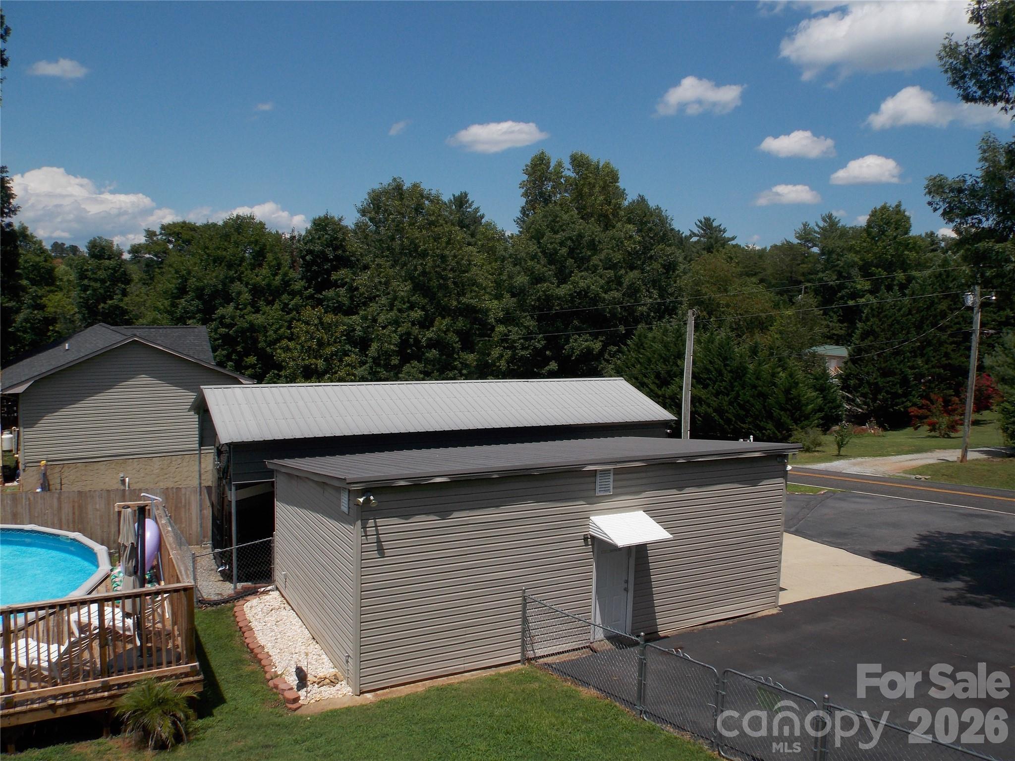 4249 Beach Road Property Photo 25
