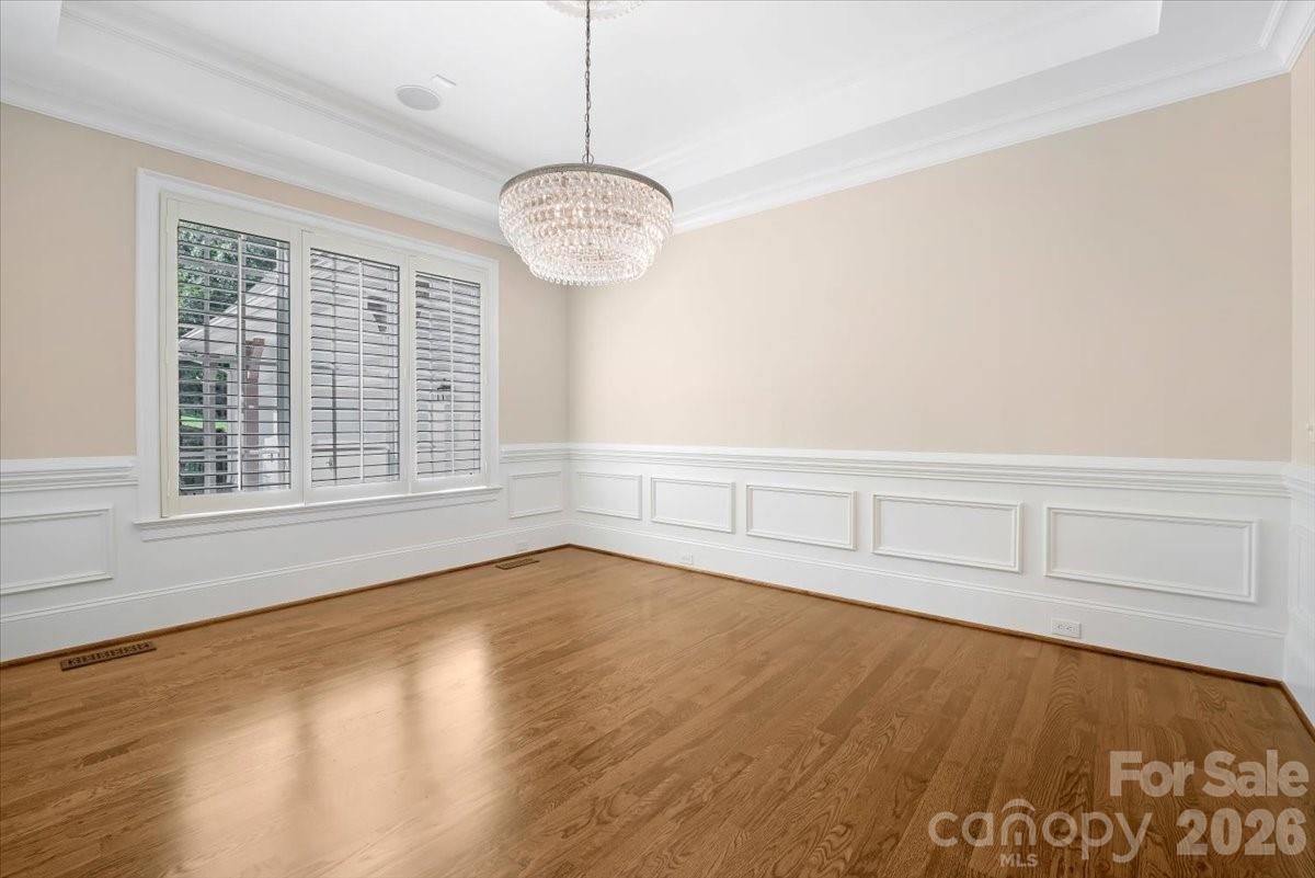 16728 Ashton Oaks Drive Property Photo 5