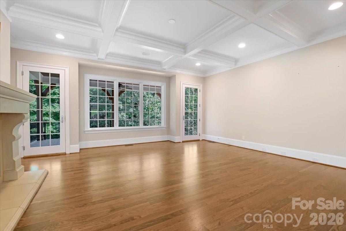 16728 Ashton Oaks Drive Property Photo 8