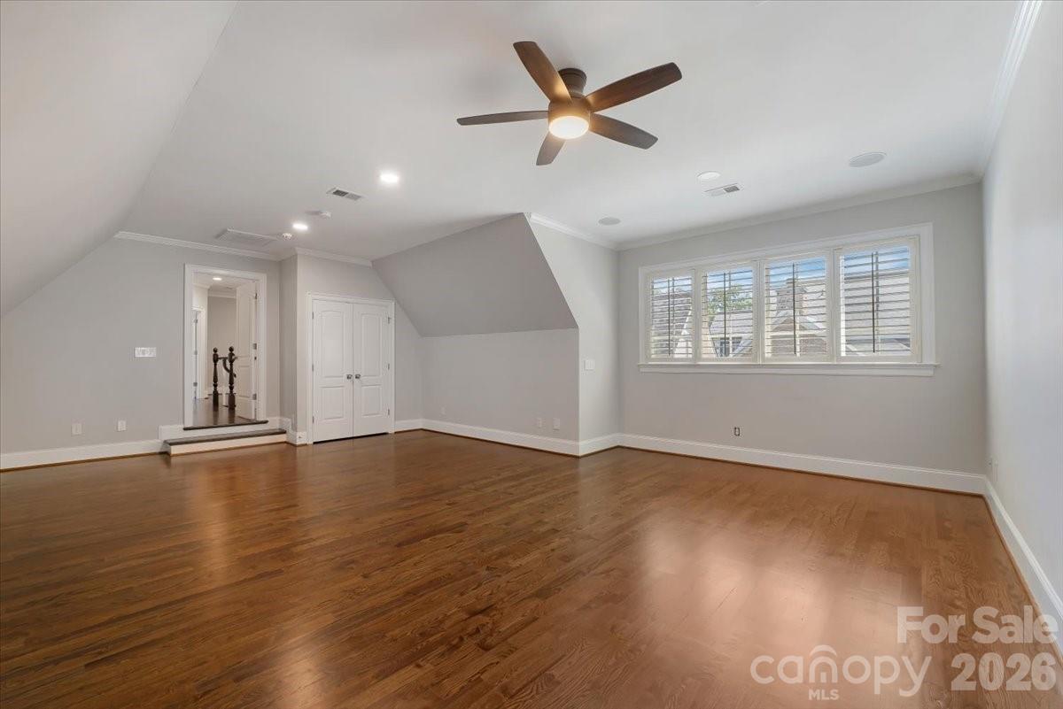 16728 Ashton Oaks Drive Property Photo 24