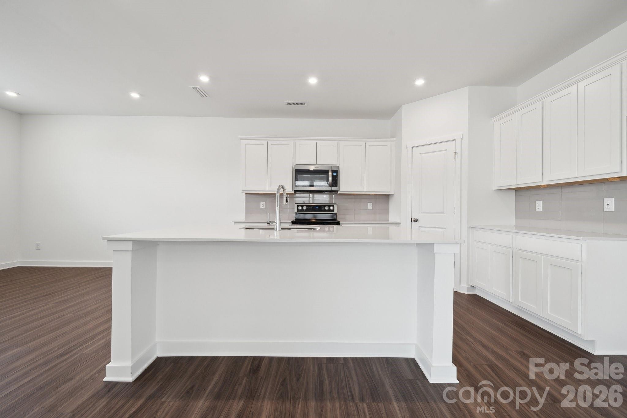 2938 31st Street Property Photo 12