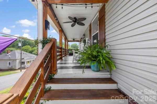 13 1st Street Property Photo 9