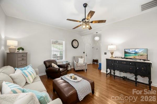 13 1st Street Property Photo 18