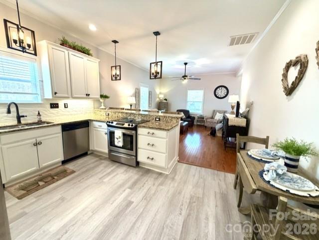 13 1st Street Property Photo 21