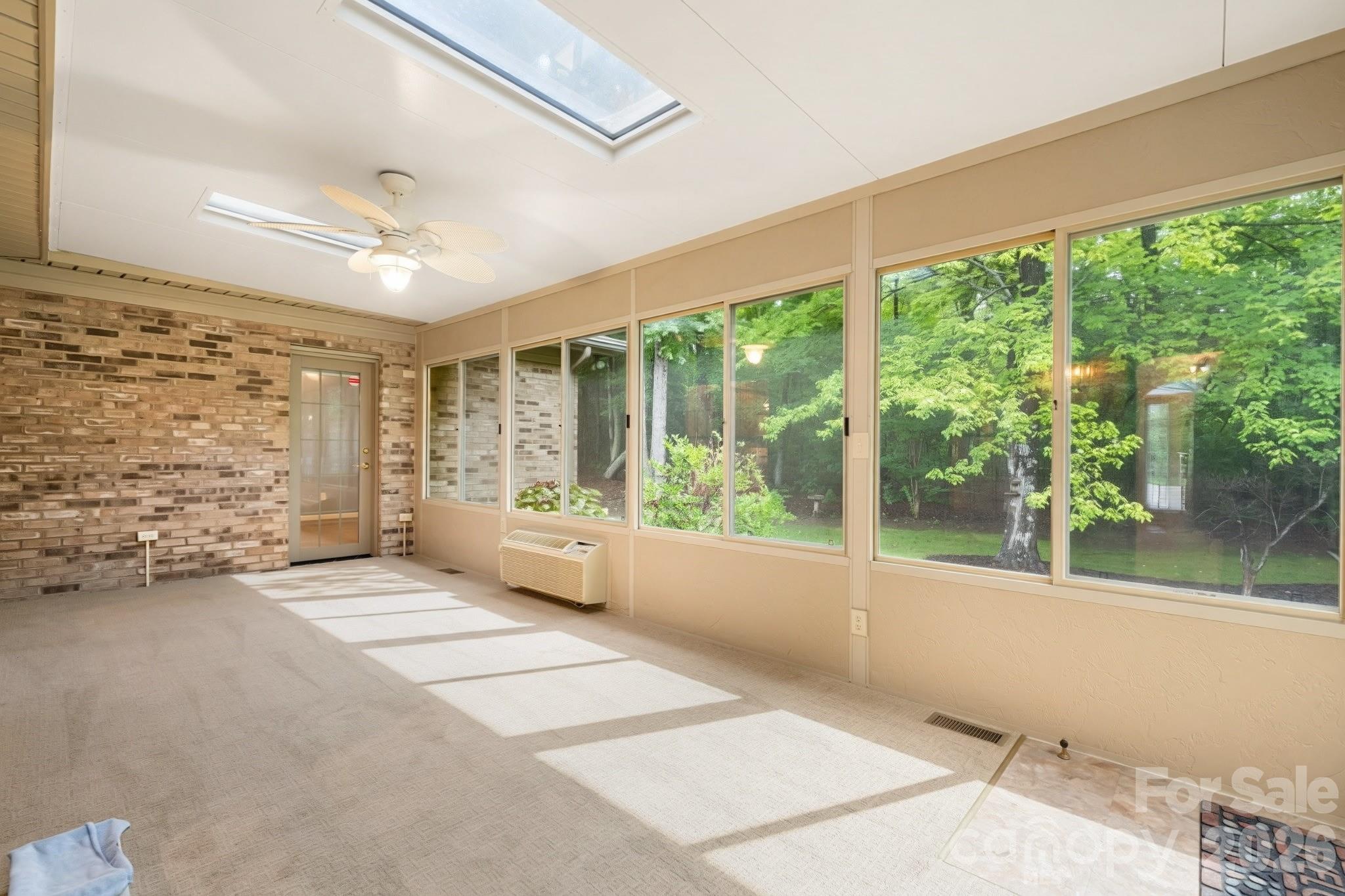 55 Wittenburg Springs Drive Property Photo 25