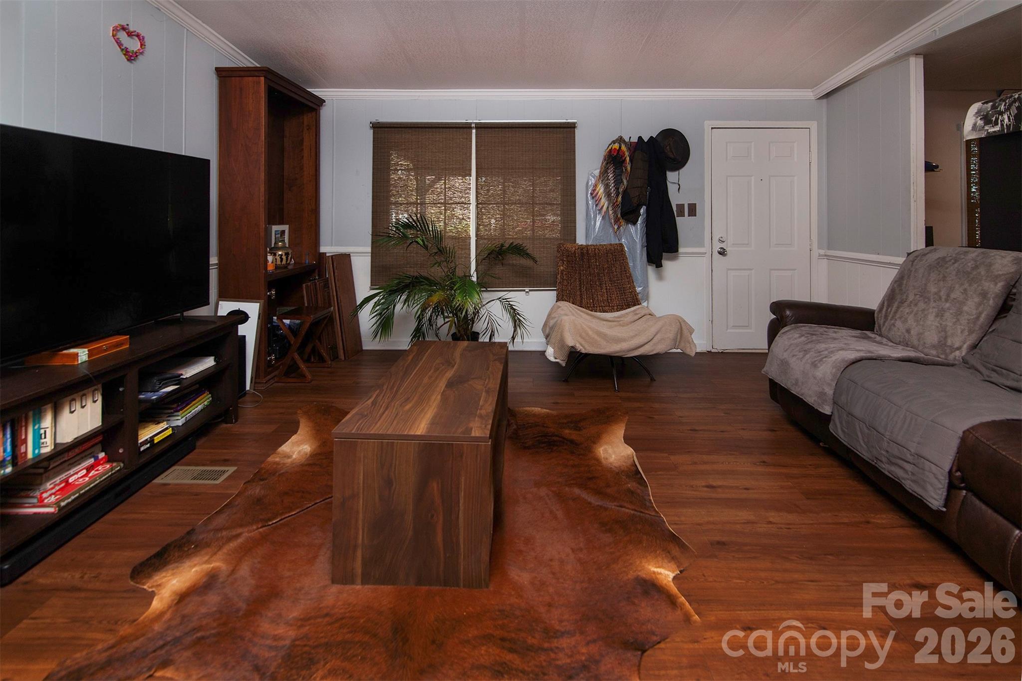 5727 Thompson Road Property Photo 4
