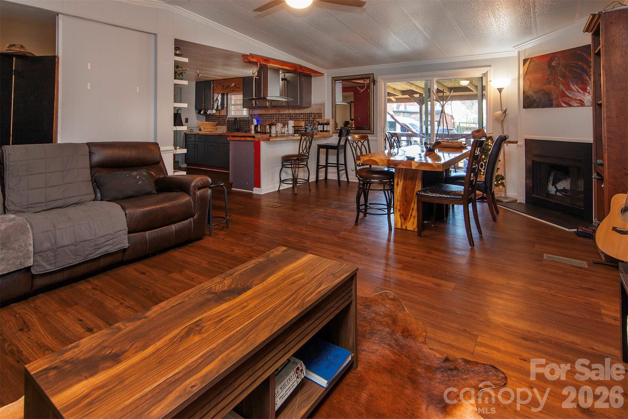 5727 Thompson Road Property Photo 5