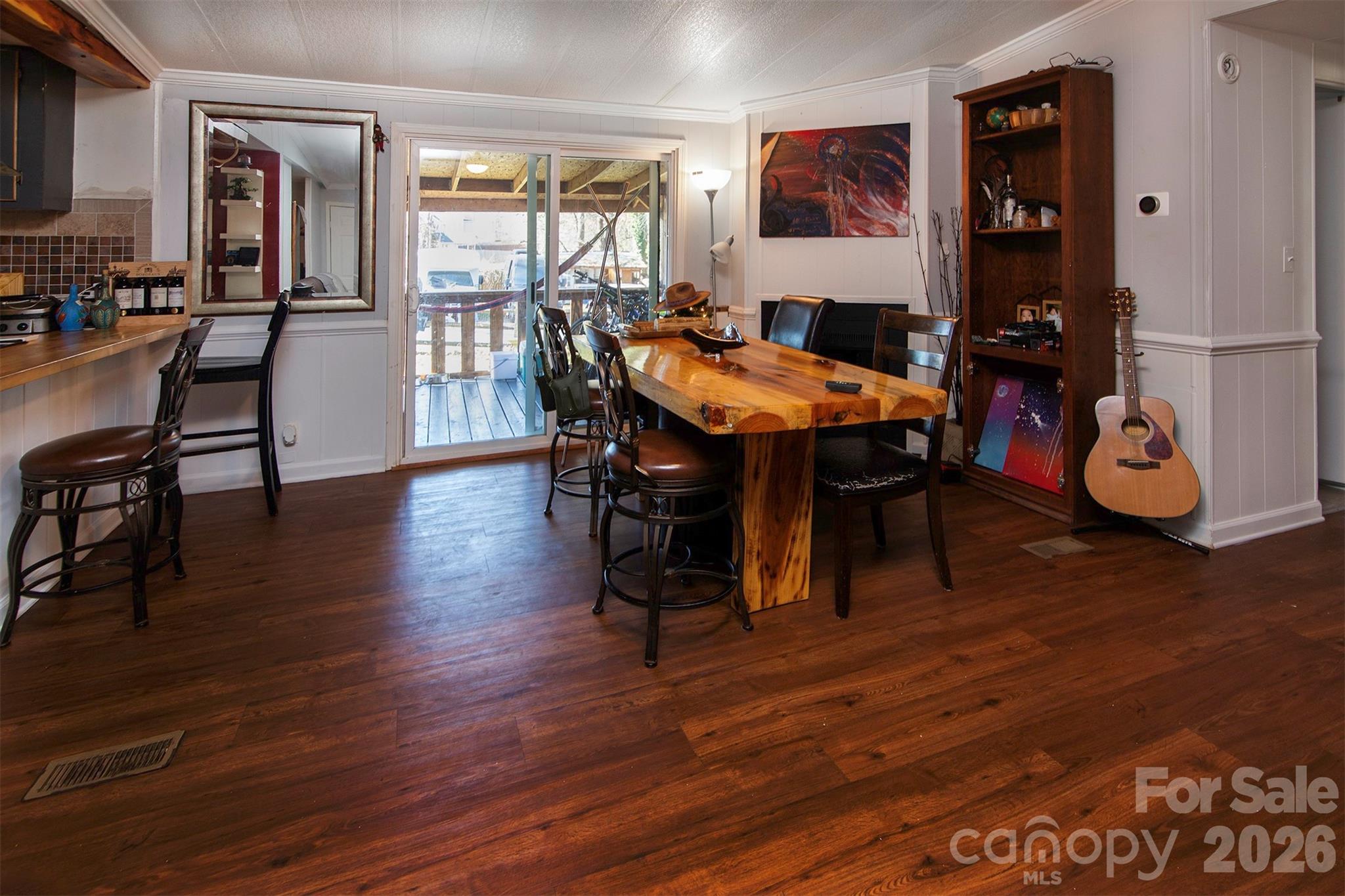 5727 Thompson Road Property Photo 6