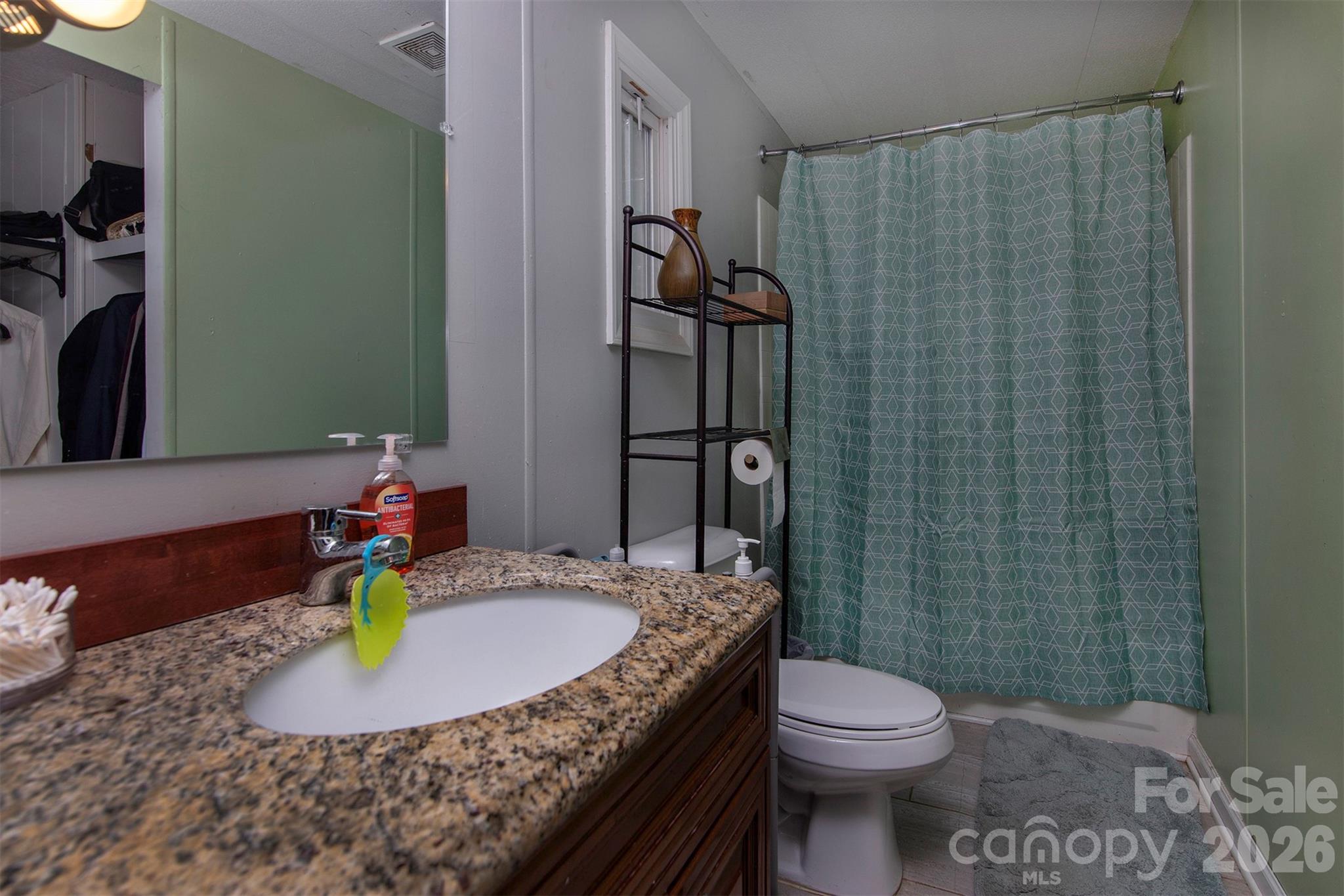 5727 Thompson Road Property Photo 14
