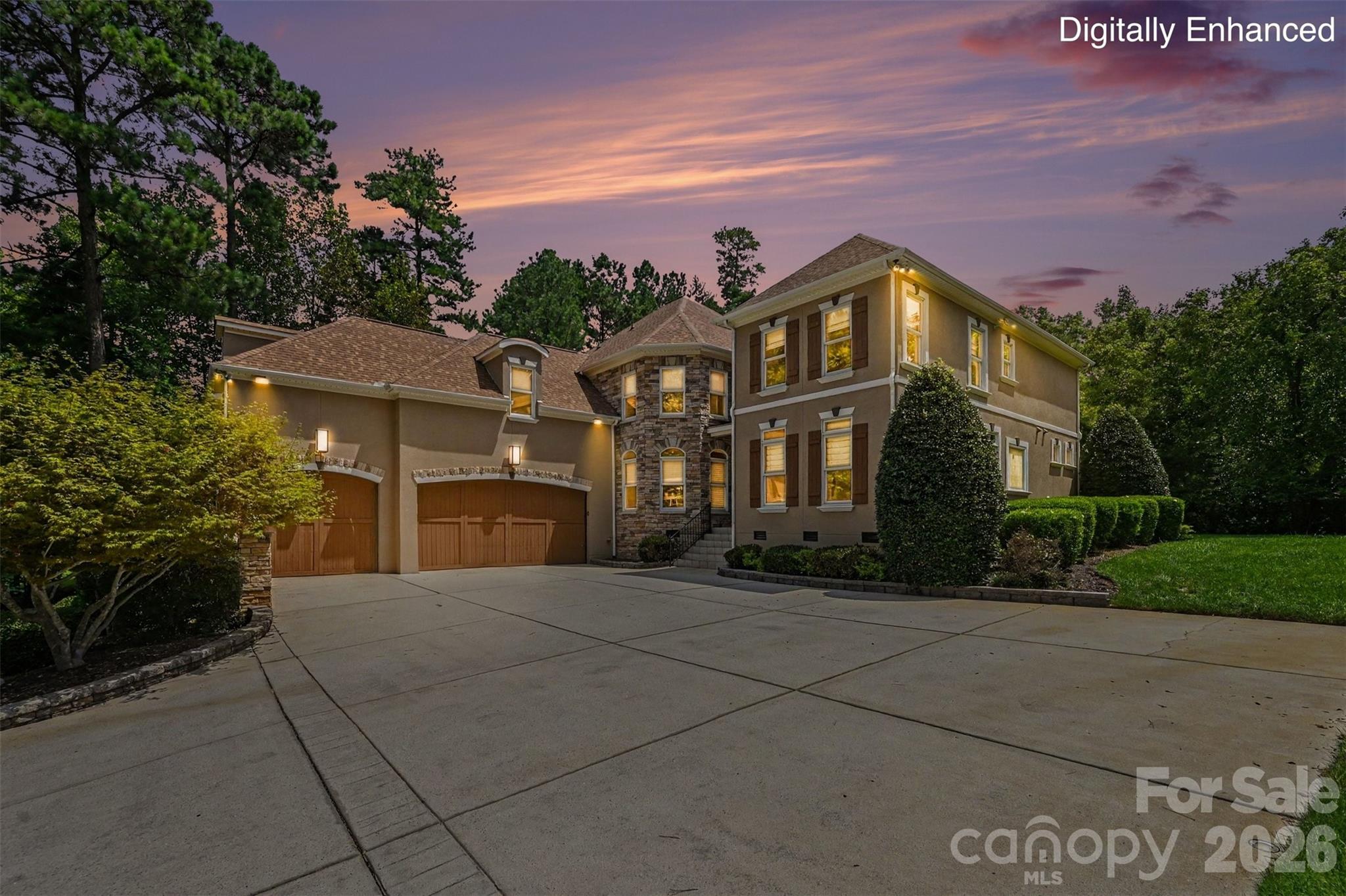 288 Indian Trail Property Photo 4