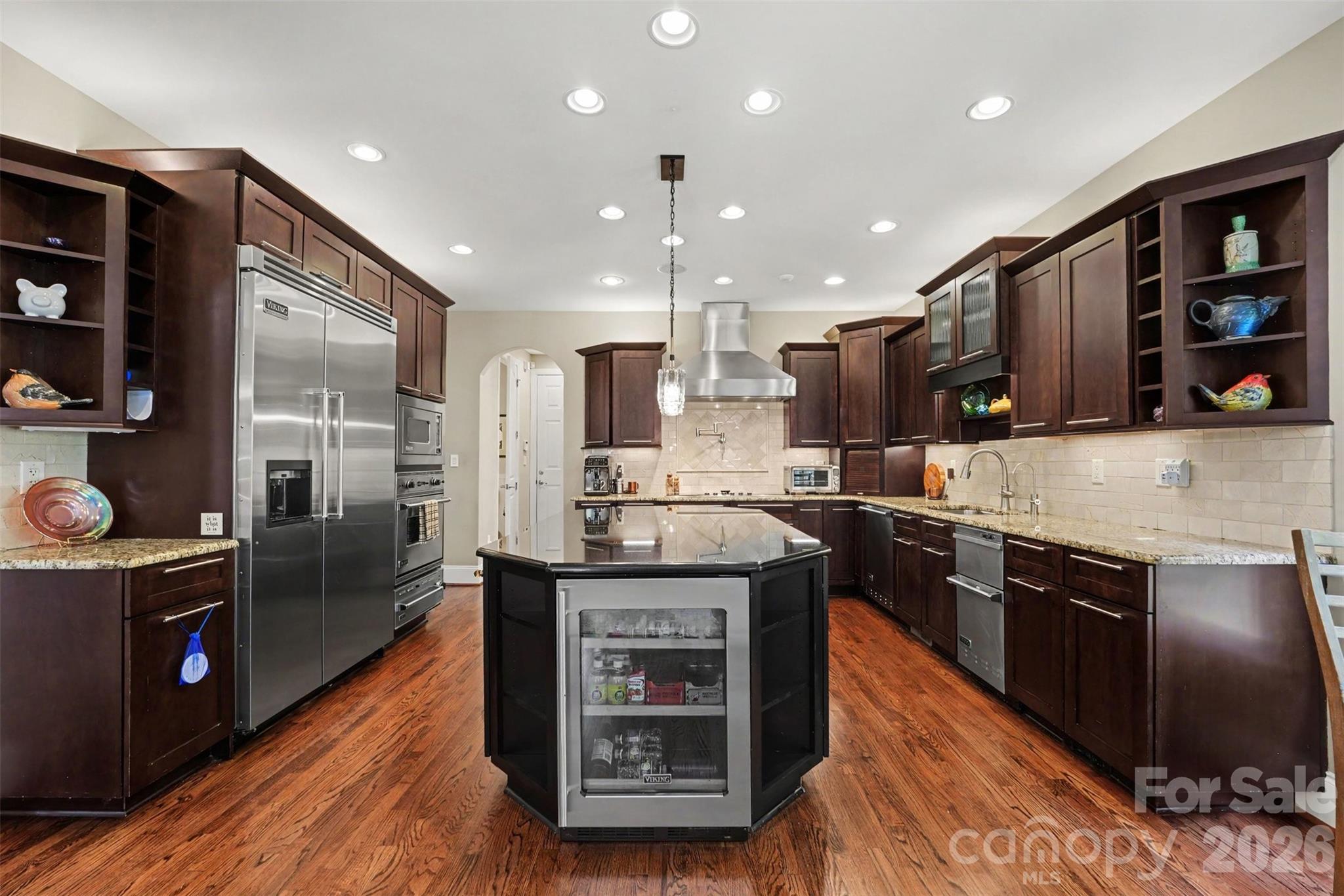 288 Indian Trail Property Photo 17