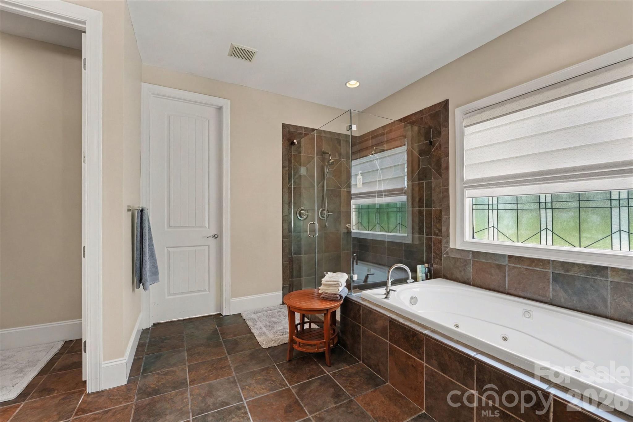 288 Indian Trail Property Photo 24