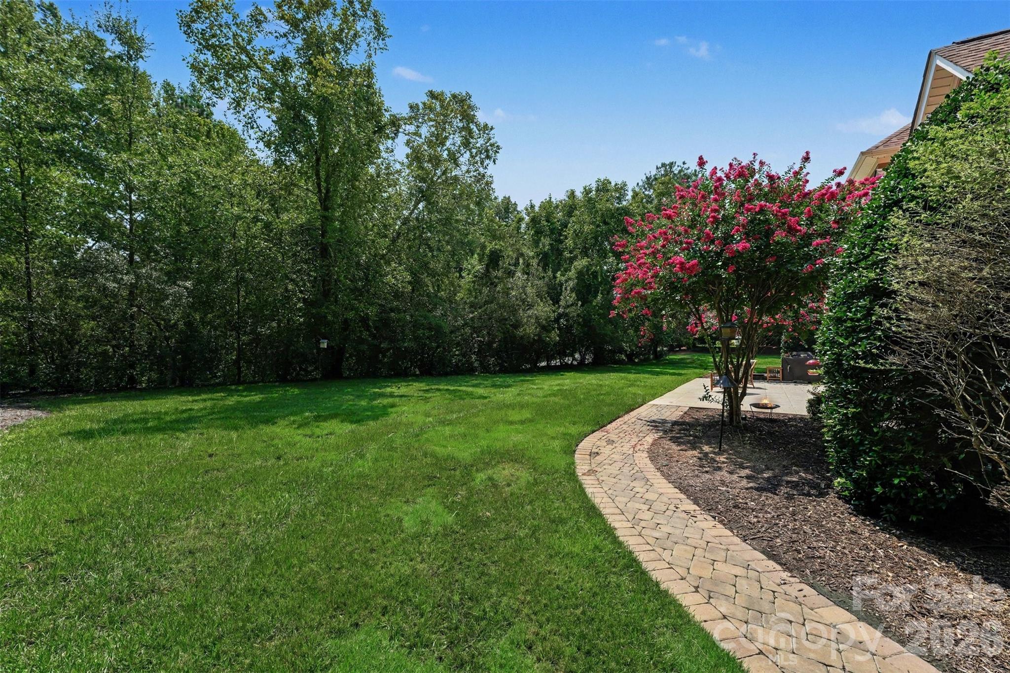 288 Indian Trail Property Photo 44
