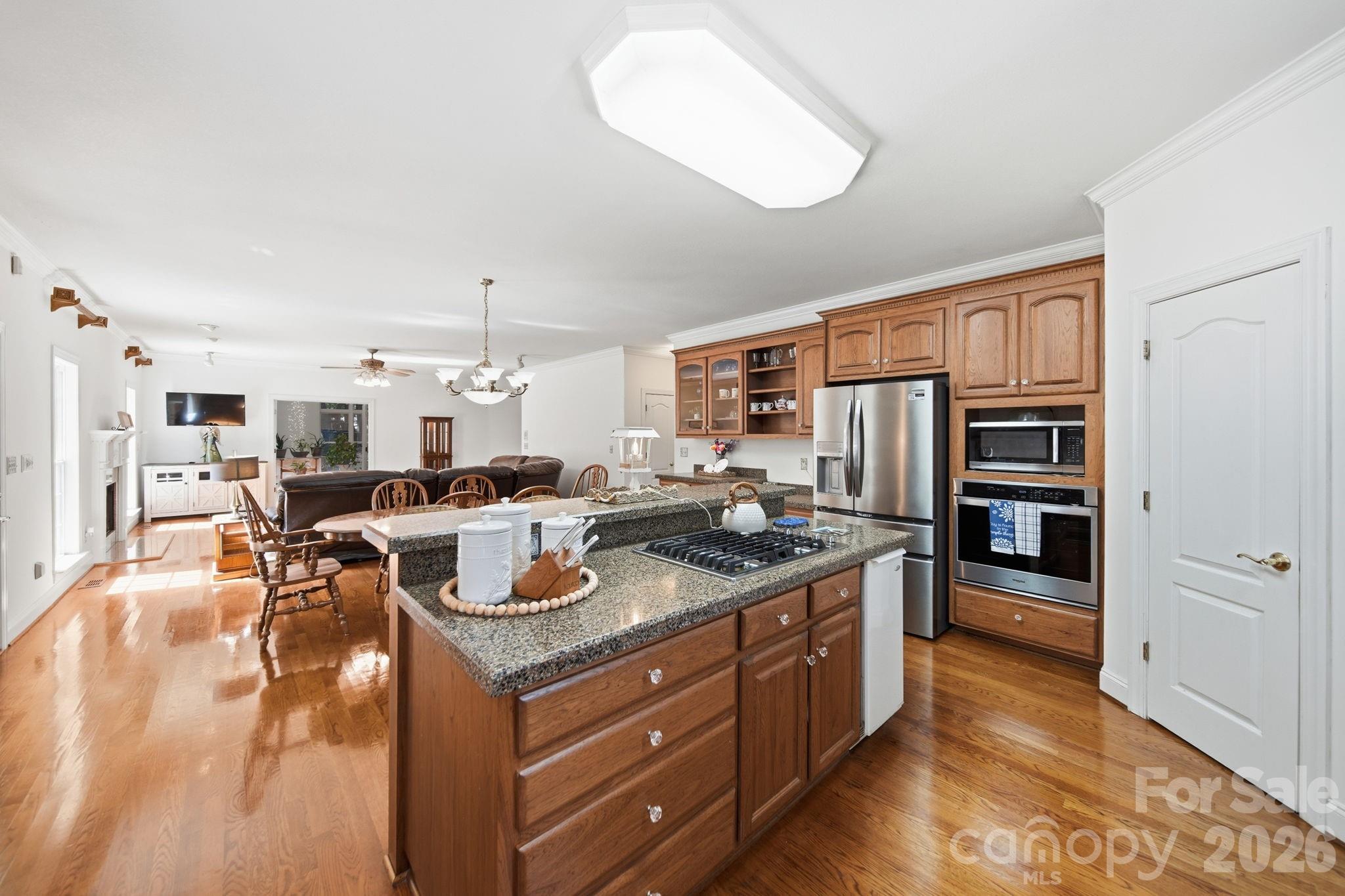 2806 Iveywood Drive Property Photo 18