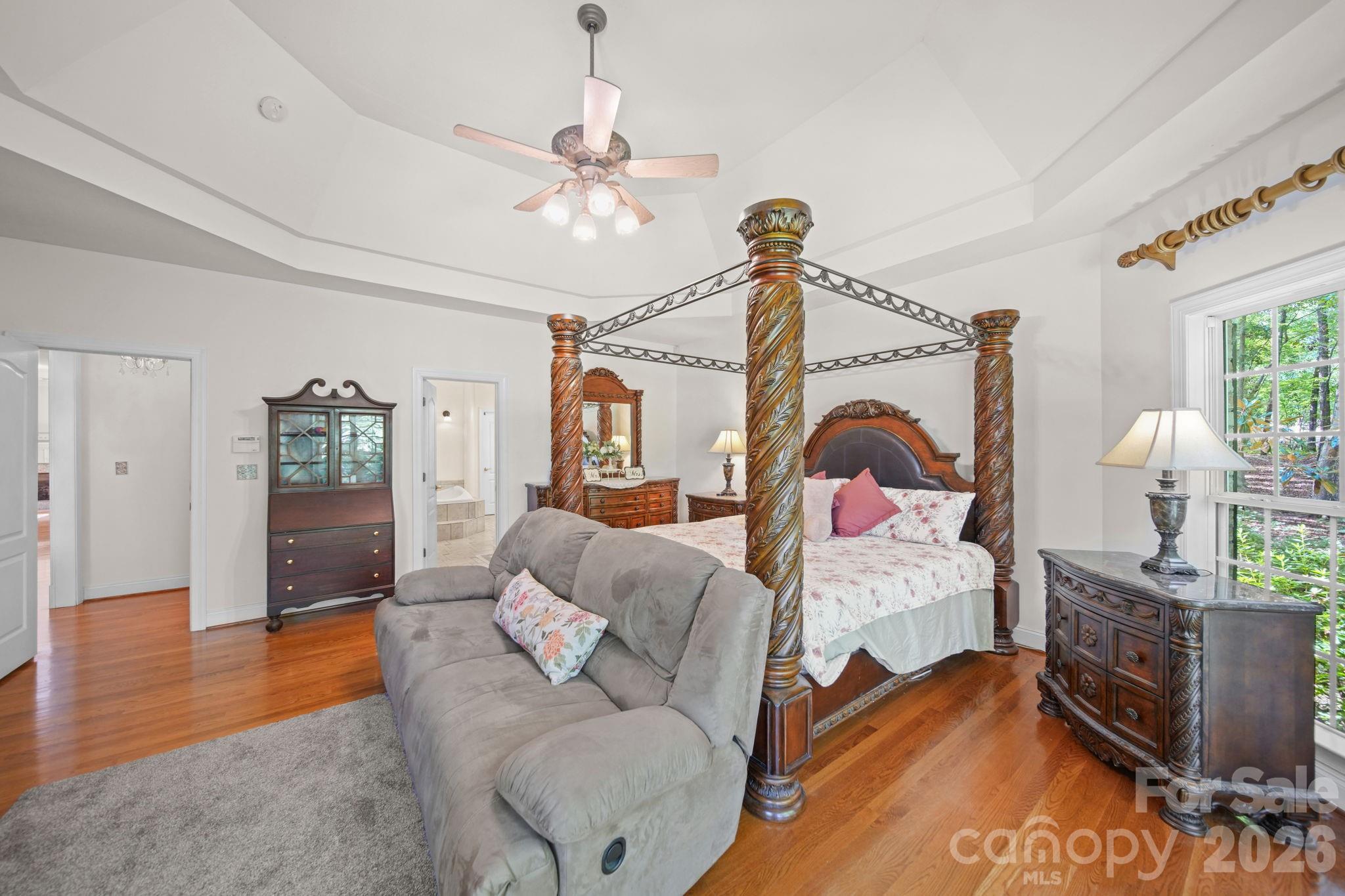 2806 Iveywood Drive Property Photo 22