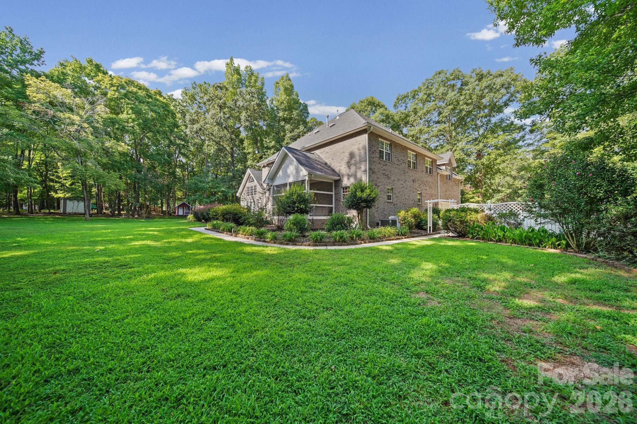 2806 Iveywood Drive Property Photo 37