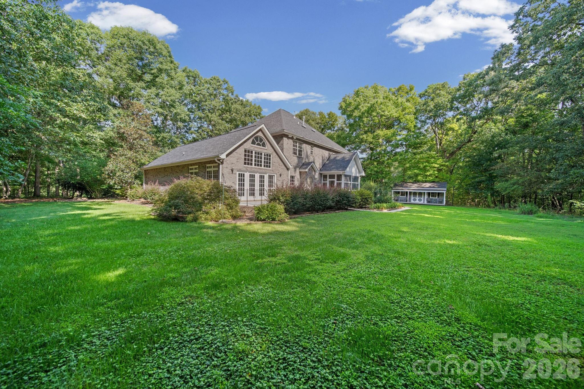 2806 Iveywood Drive Property Photo 39