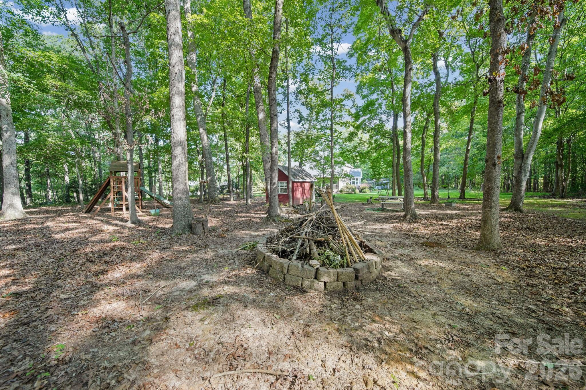 2806 Iveywood Drive Property Photo 41