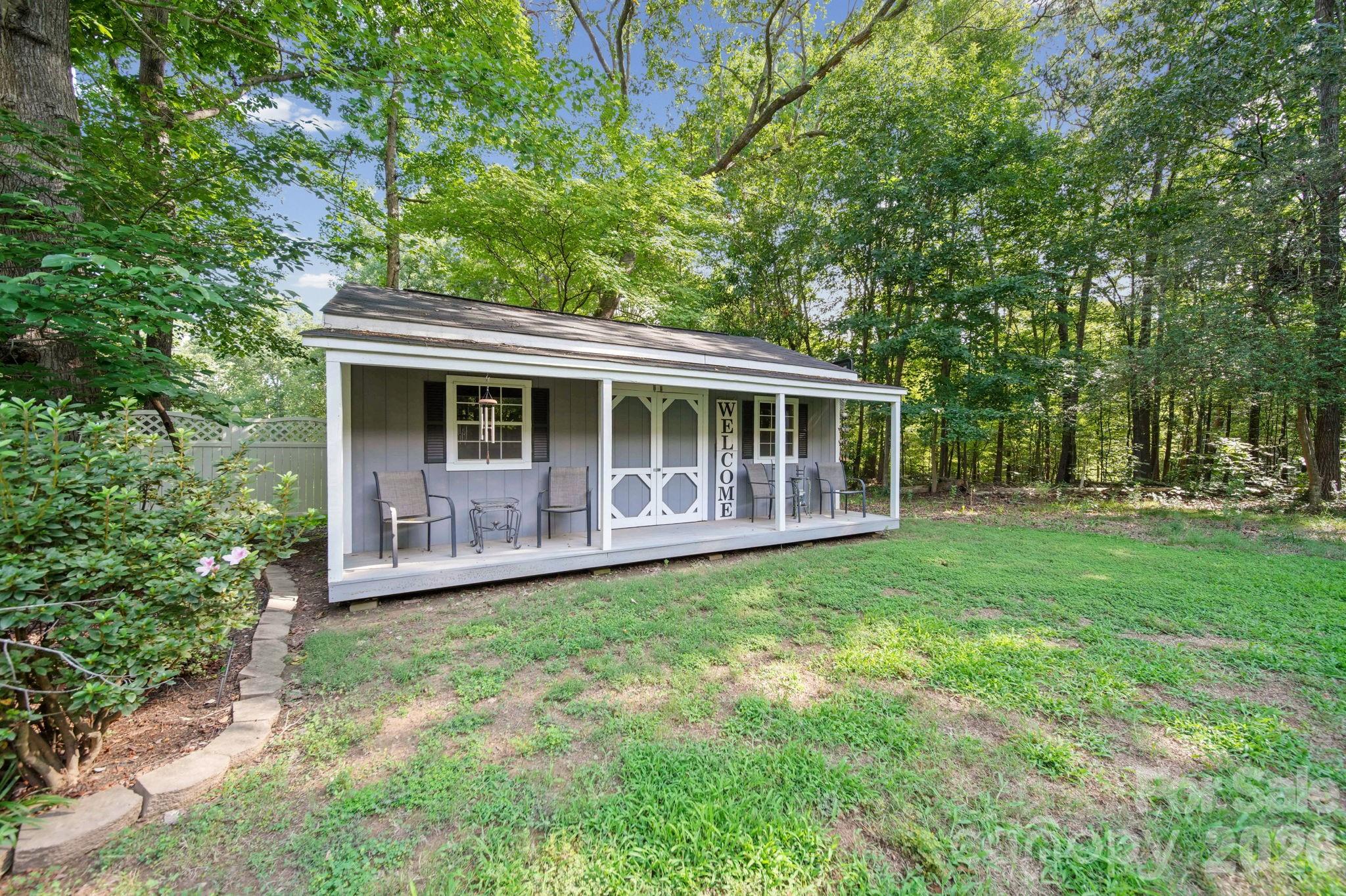 2806 Iveywood Drive Property Photo 42