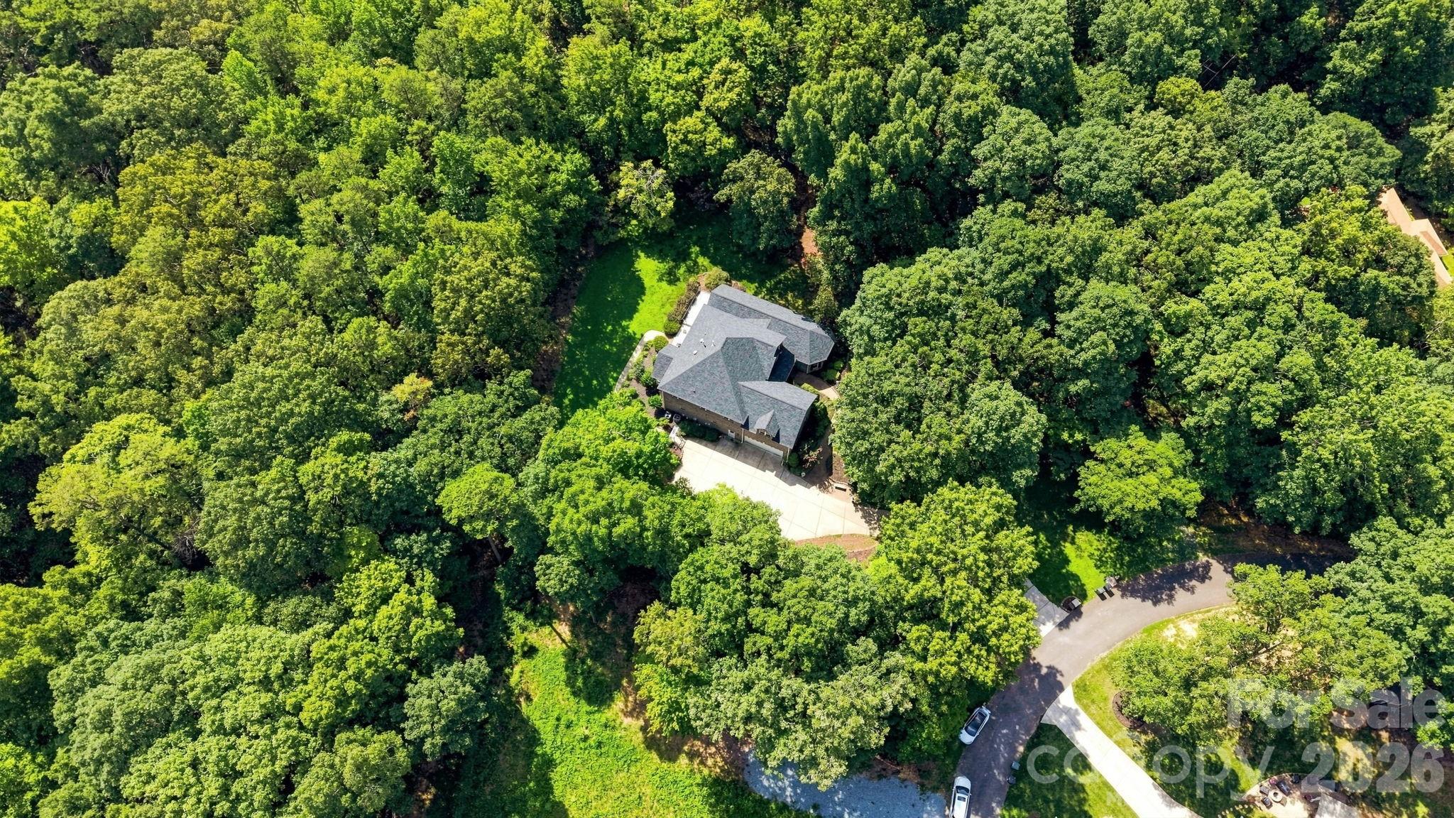 2806 Iveywood Drive Property Photo 46