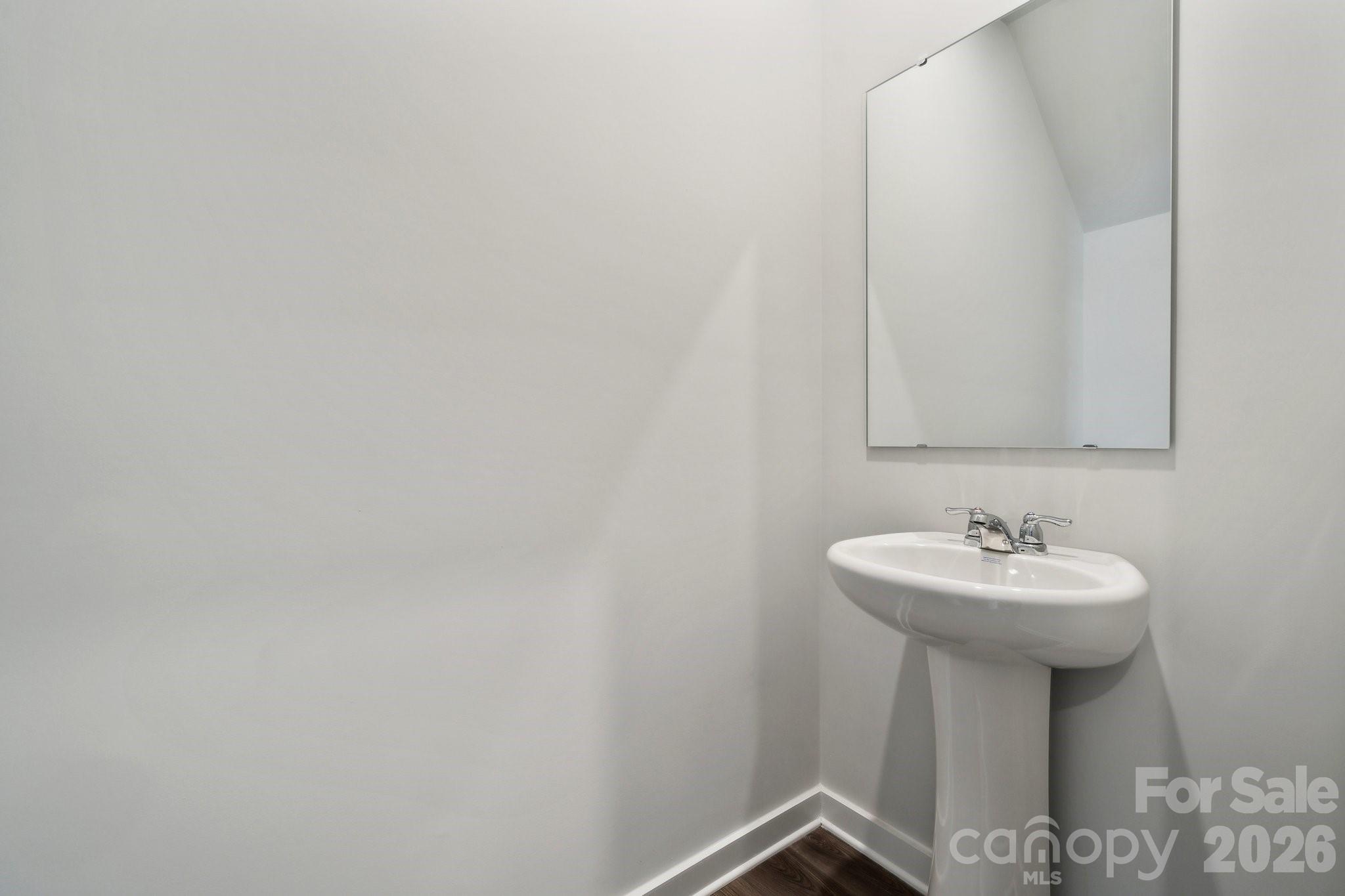 2941 31st Street Lane Property Photo 7