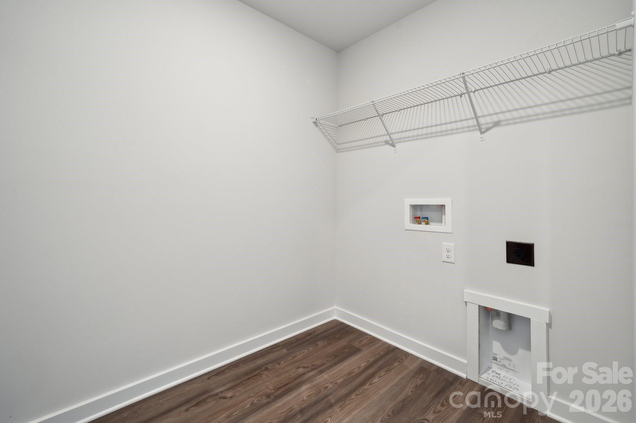 2941 31st Street Lane Property Photo 23