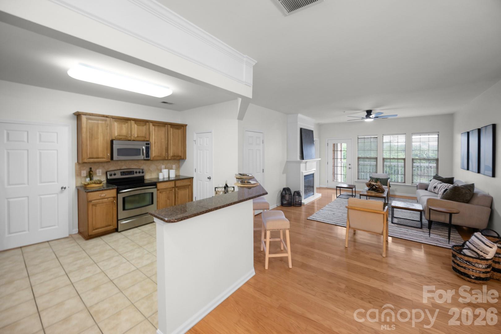 11574 Costigan Lane Property Photo 3