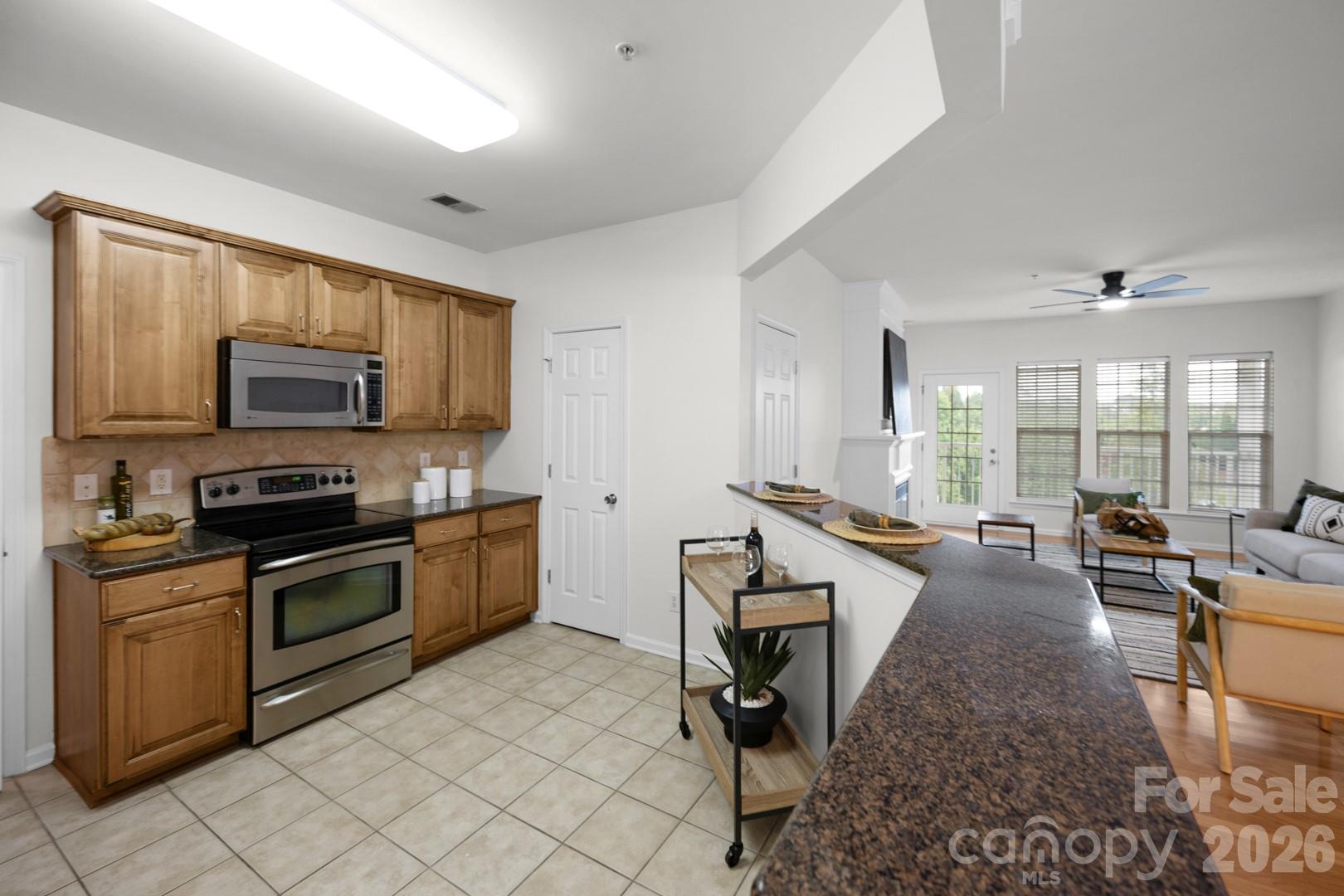 11574 Costigan Lane Property Photo 5