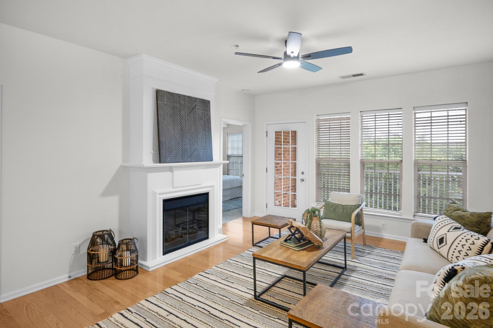 11574 Costigan Lane Property Photo 8