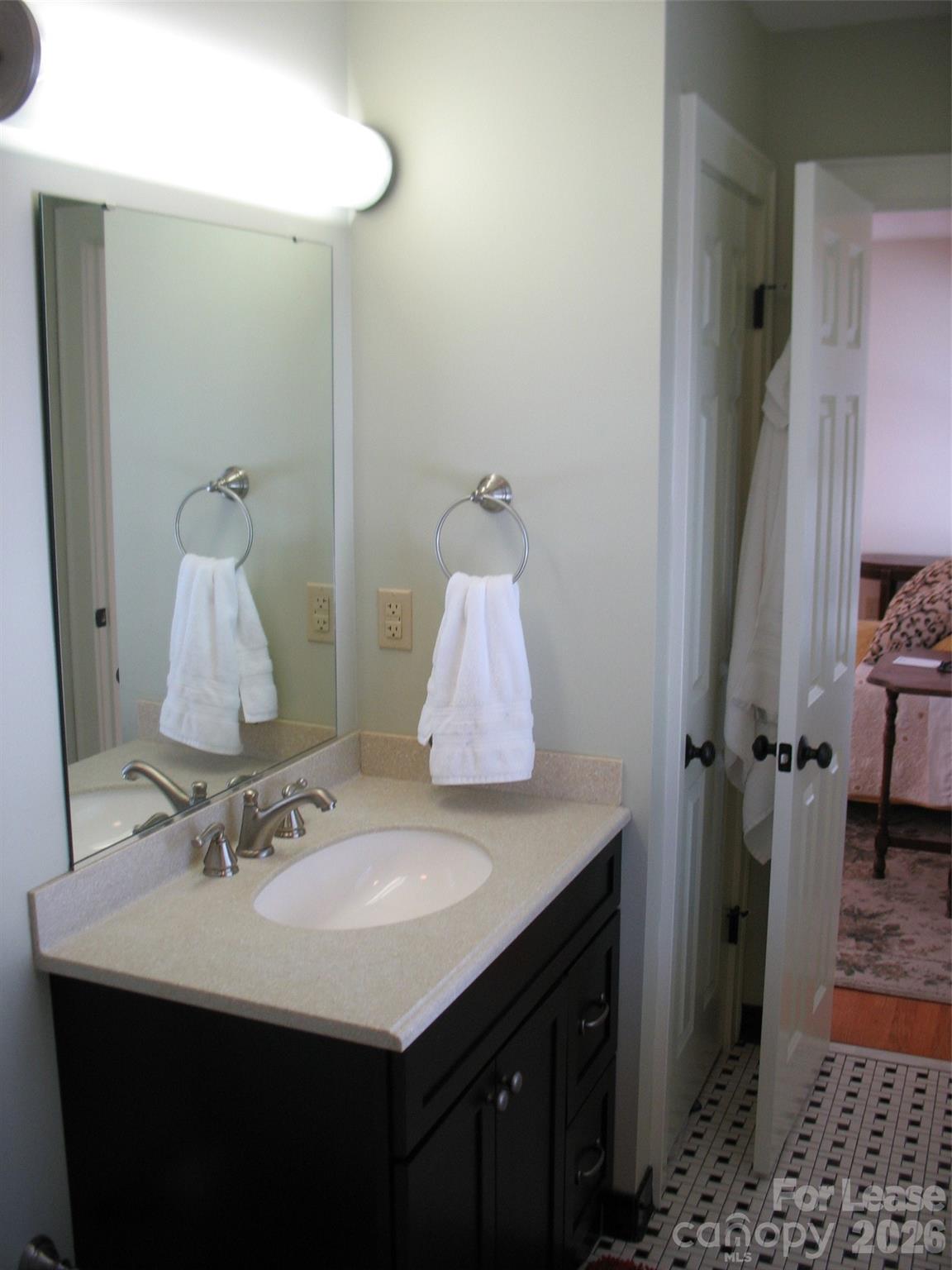 3041 Park Road Carriage House Property Photo 9