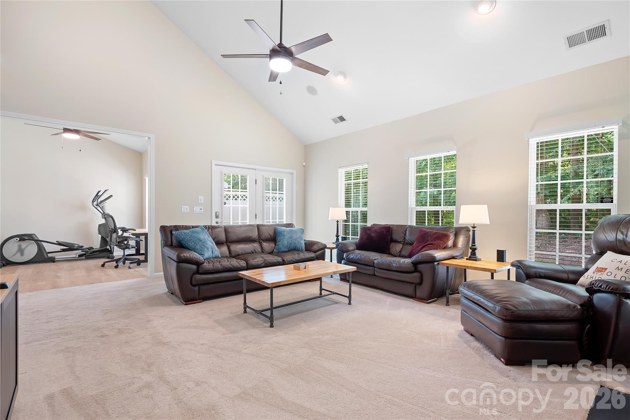 14661 Greenpoint Lane Property Photo 18