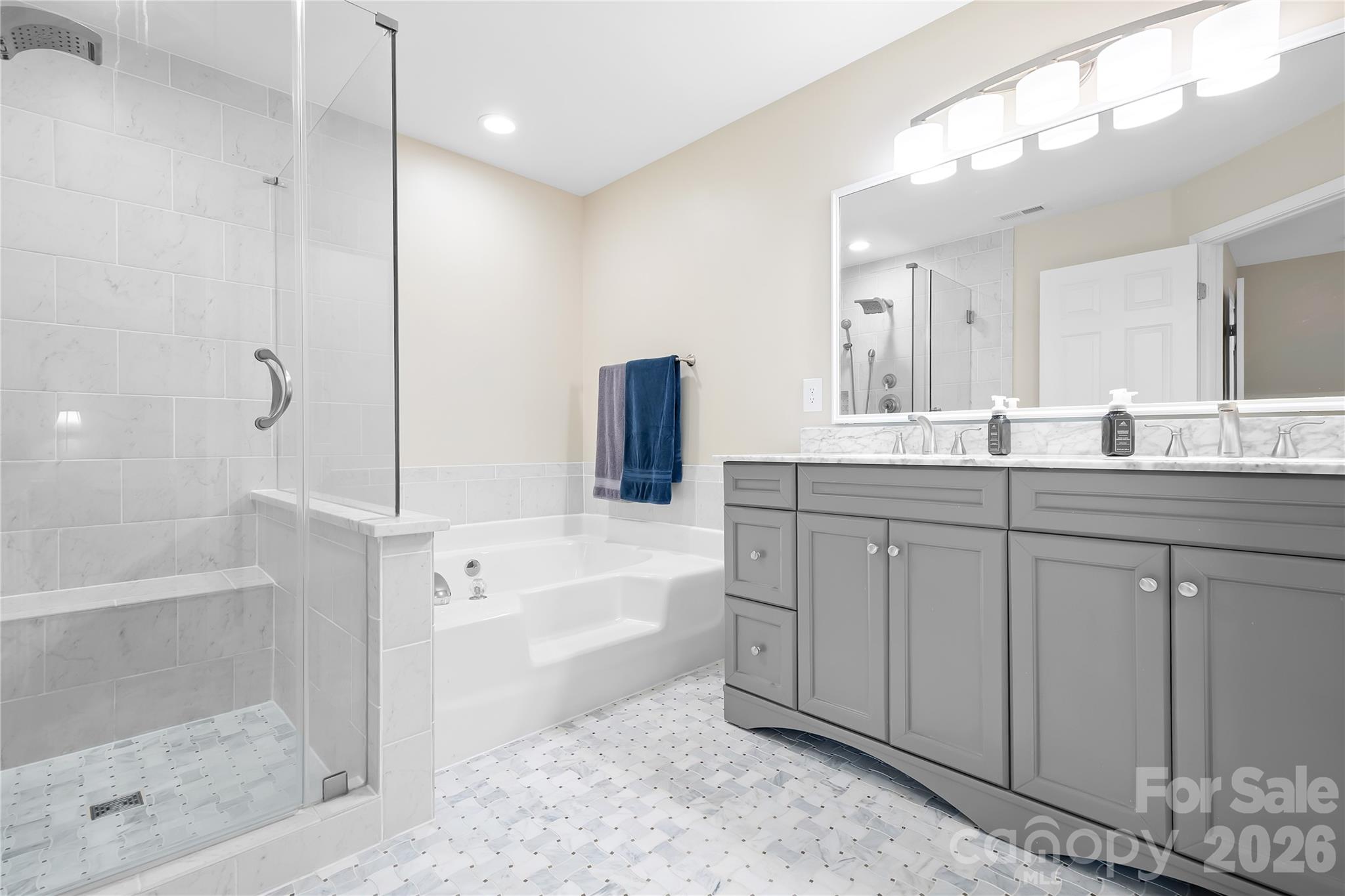 14661 Greenpoint Lane Property Photo 27