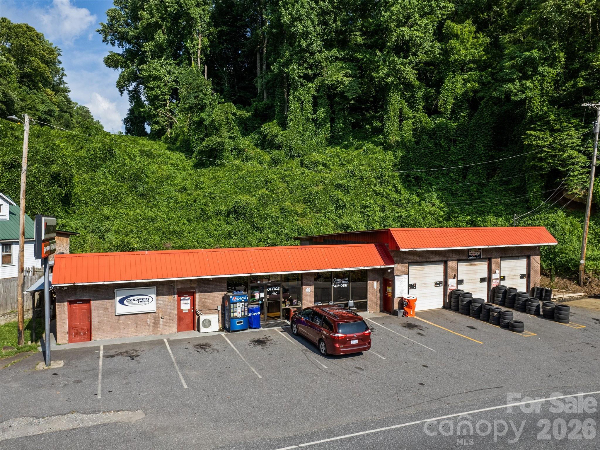 119 Whitewater Drive Property Photo 3