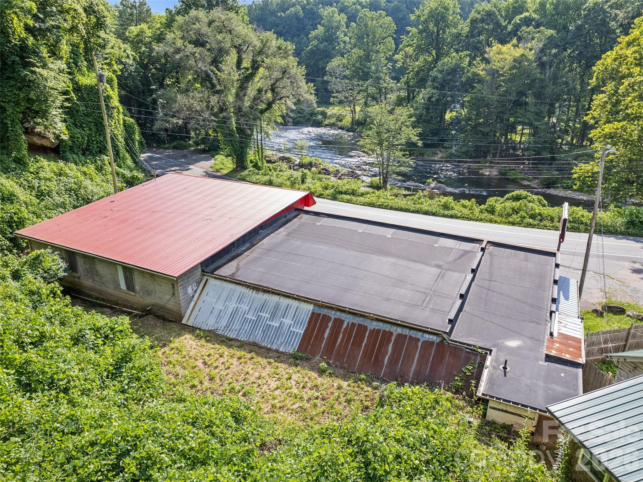 119 Whitewater Drive Property Photo 12