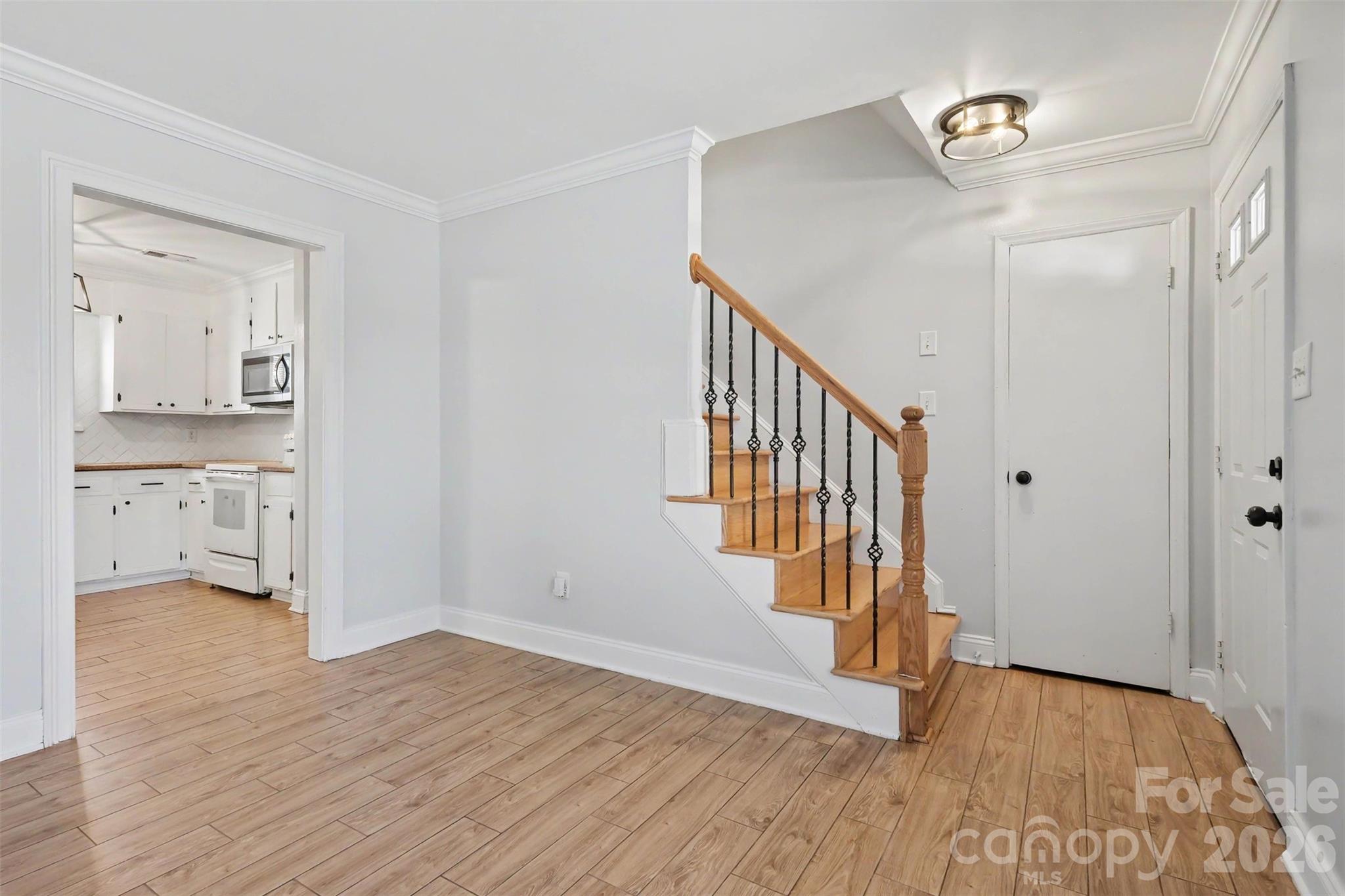 6739 Old Meadow Road Property Photo 5