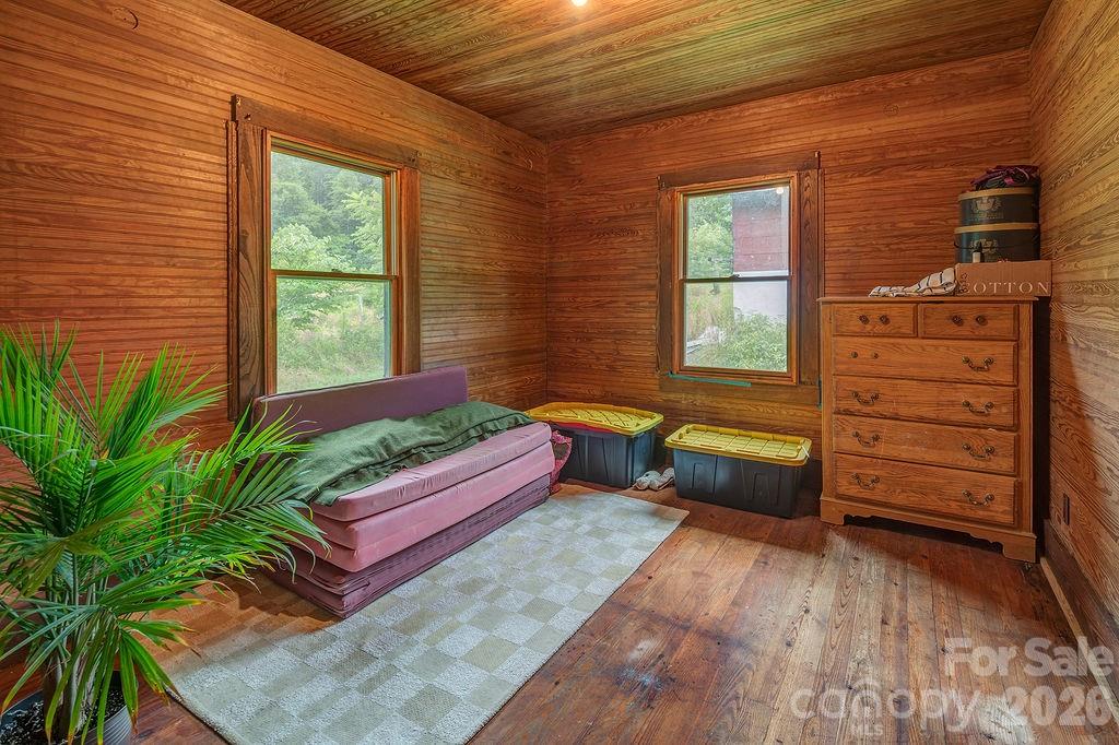 8485 Meadow Fork Road Property Photo 13