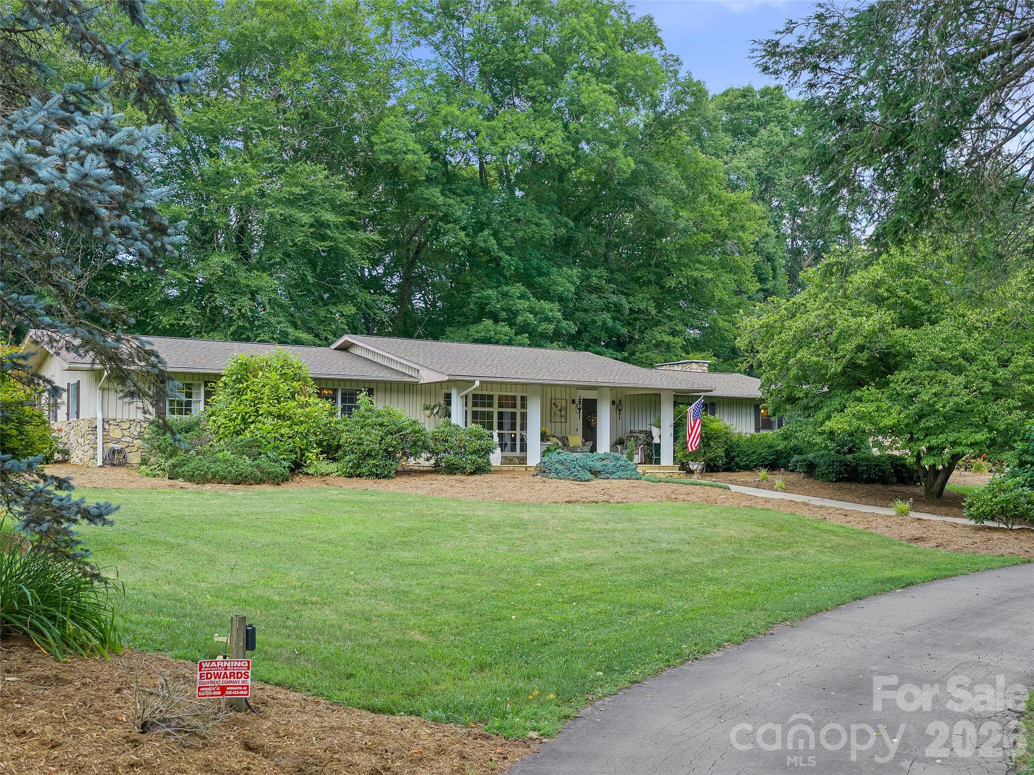 1617 California Creek Road Property Photo 1