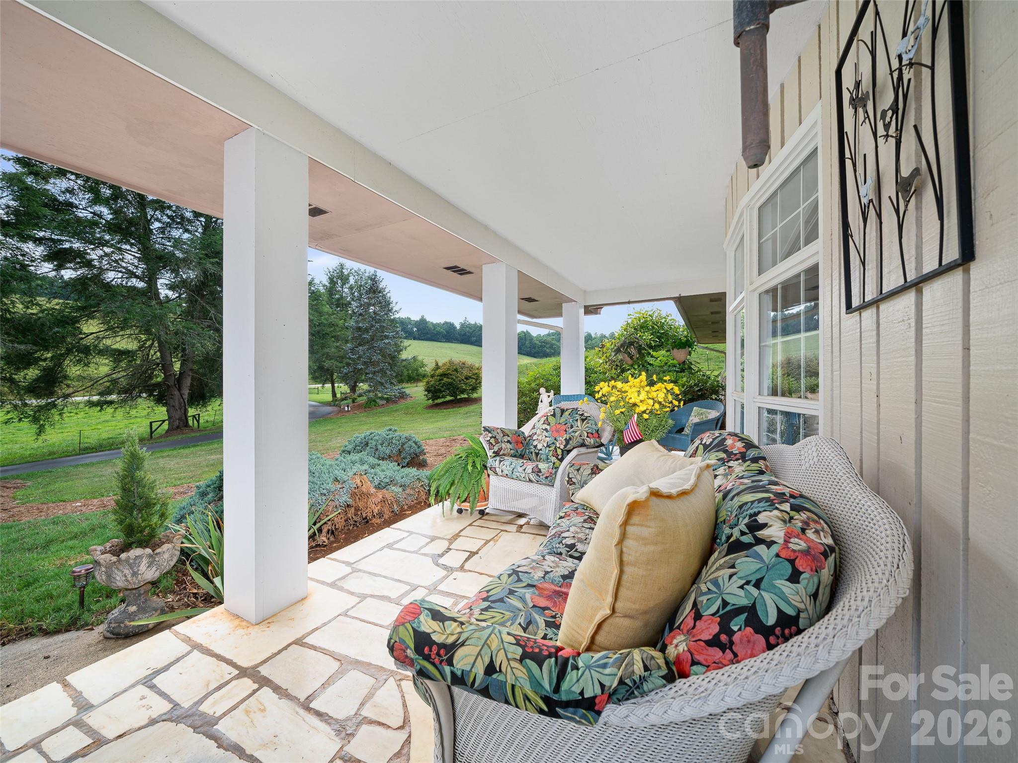 1617 California Creek Road Property Photo 2
