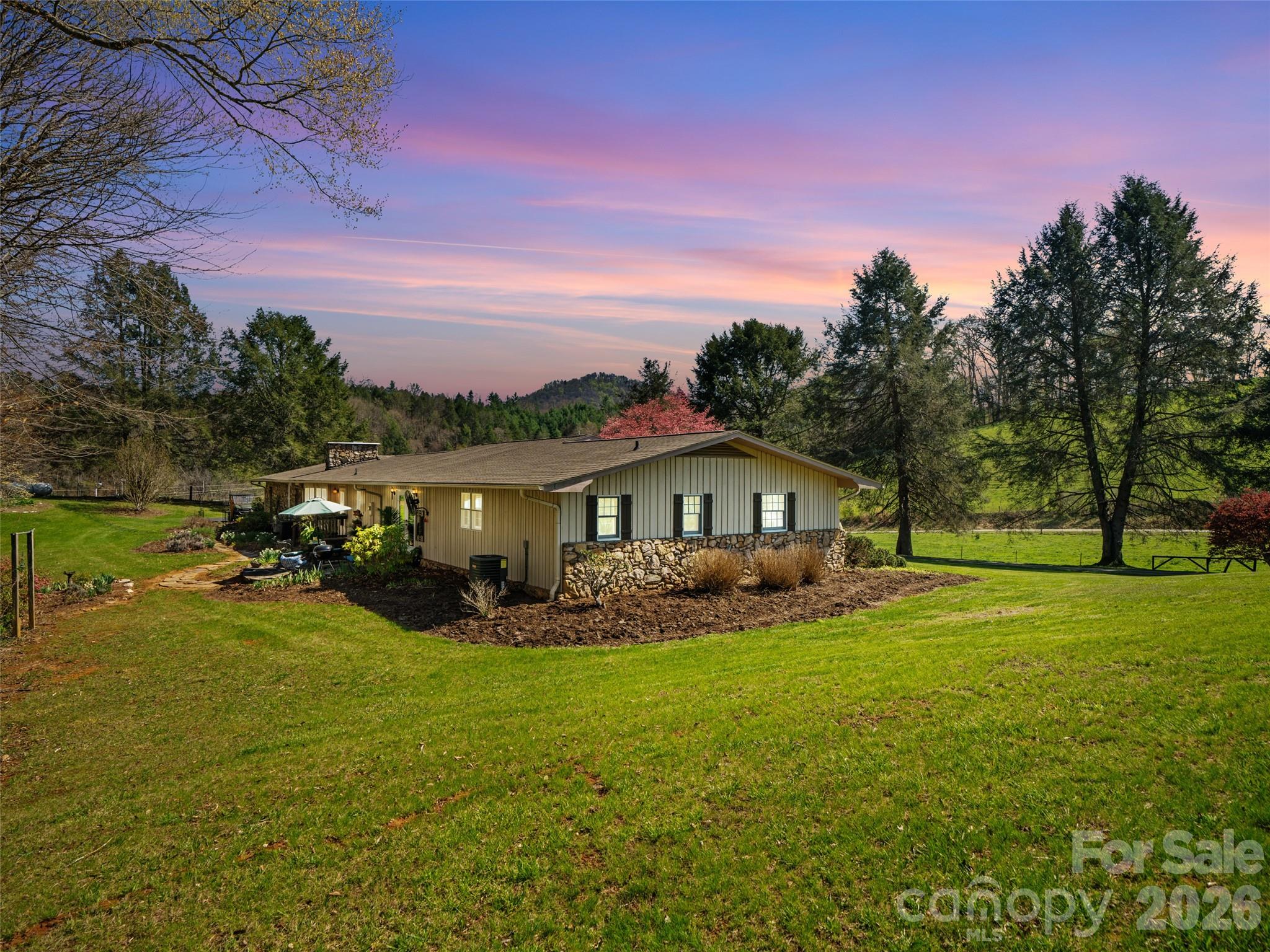 1617 California Creek Road Property Photo 9
