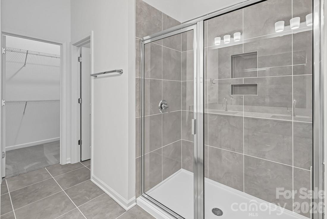 3177 Beacon Heights Road Property Photo 4