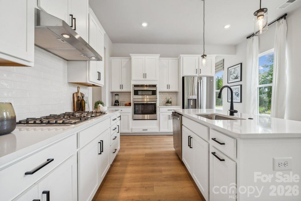 3177 Beacon Heights Road Property Photo 10