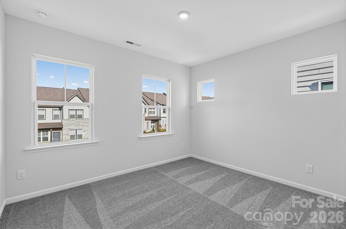 3177 Beacon Heights Road Property Photo 14