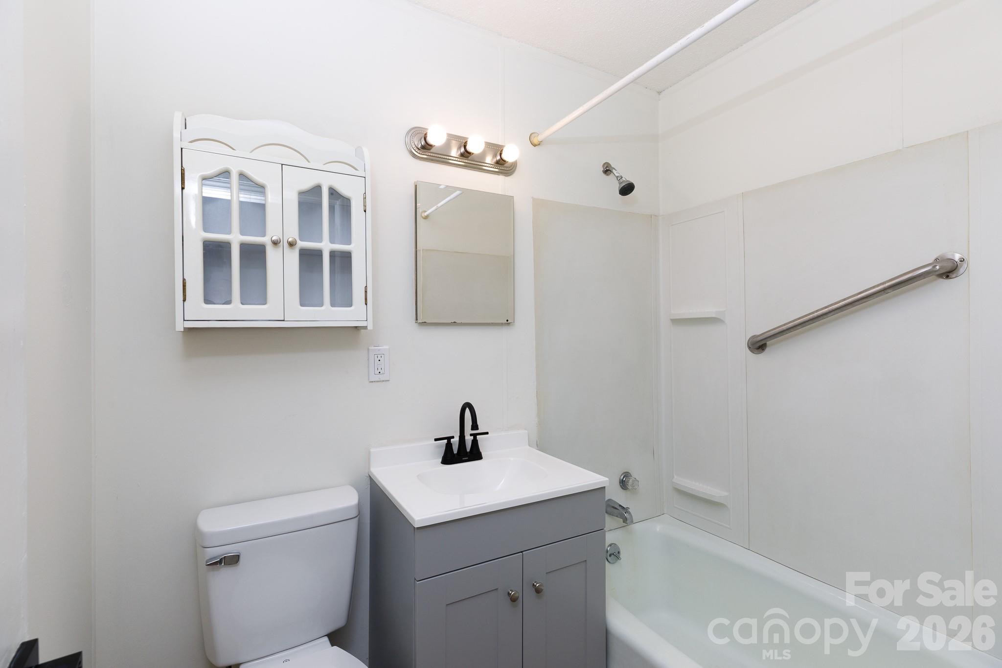 3270 Bridges Drive Property Photo 13