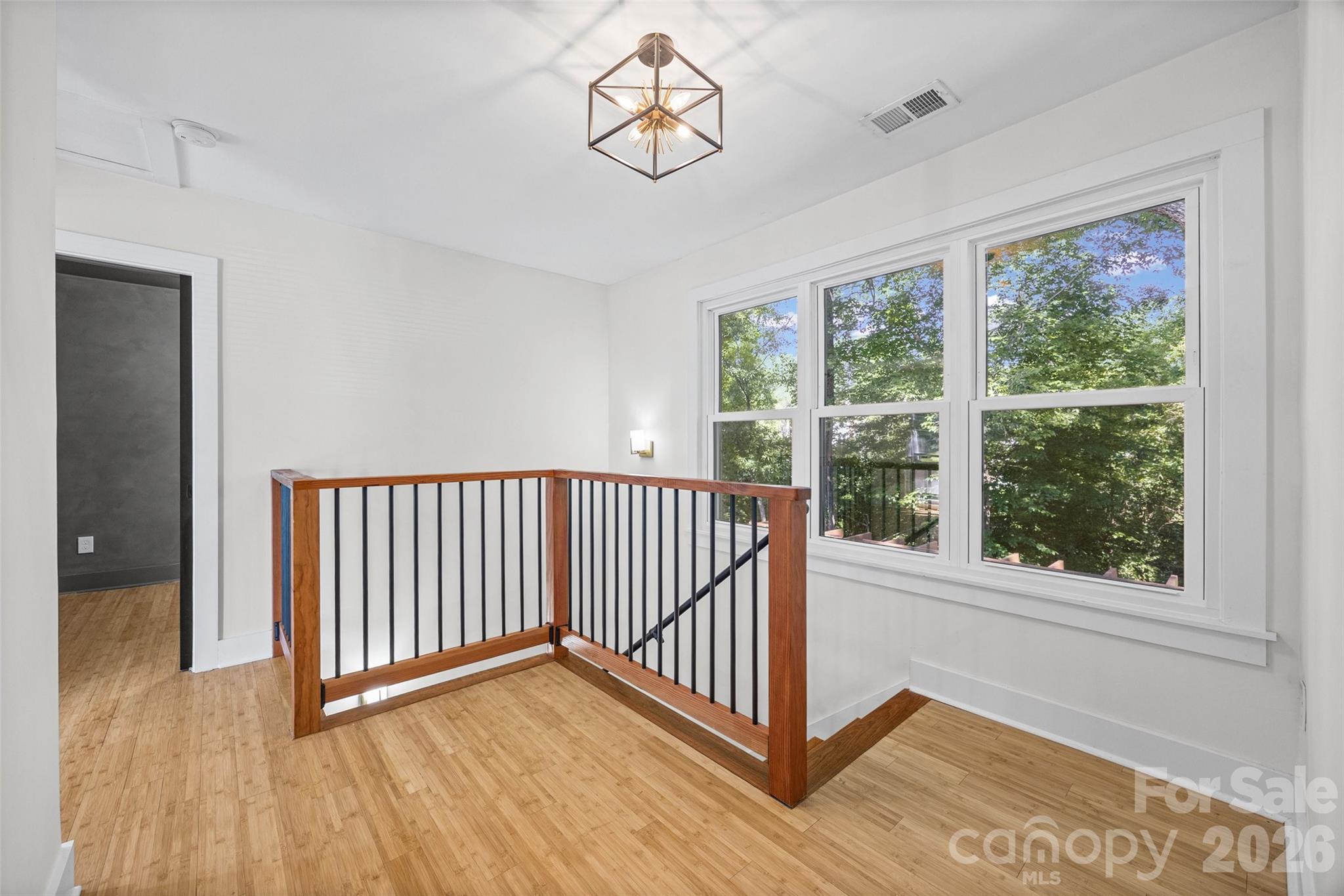4910 Valley Stream Road Property Photo 23