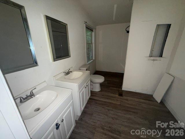 6254 E Meadow Trail Property Photo 6