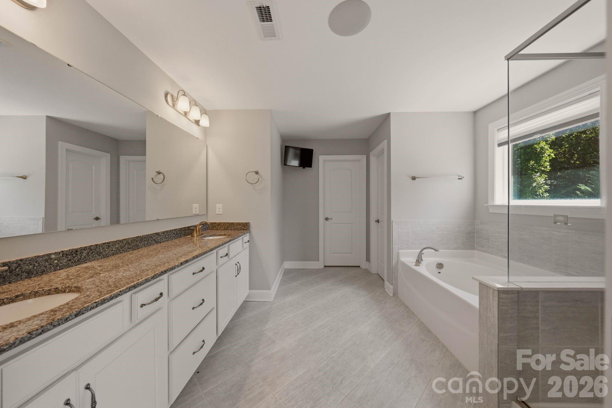 125 Paradise Hills Circle Property Photo 29