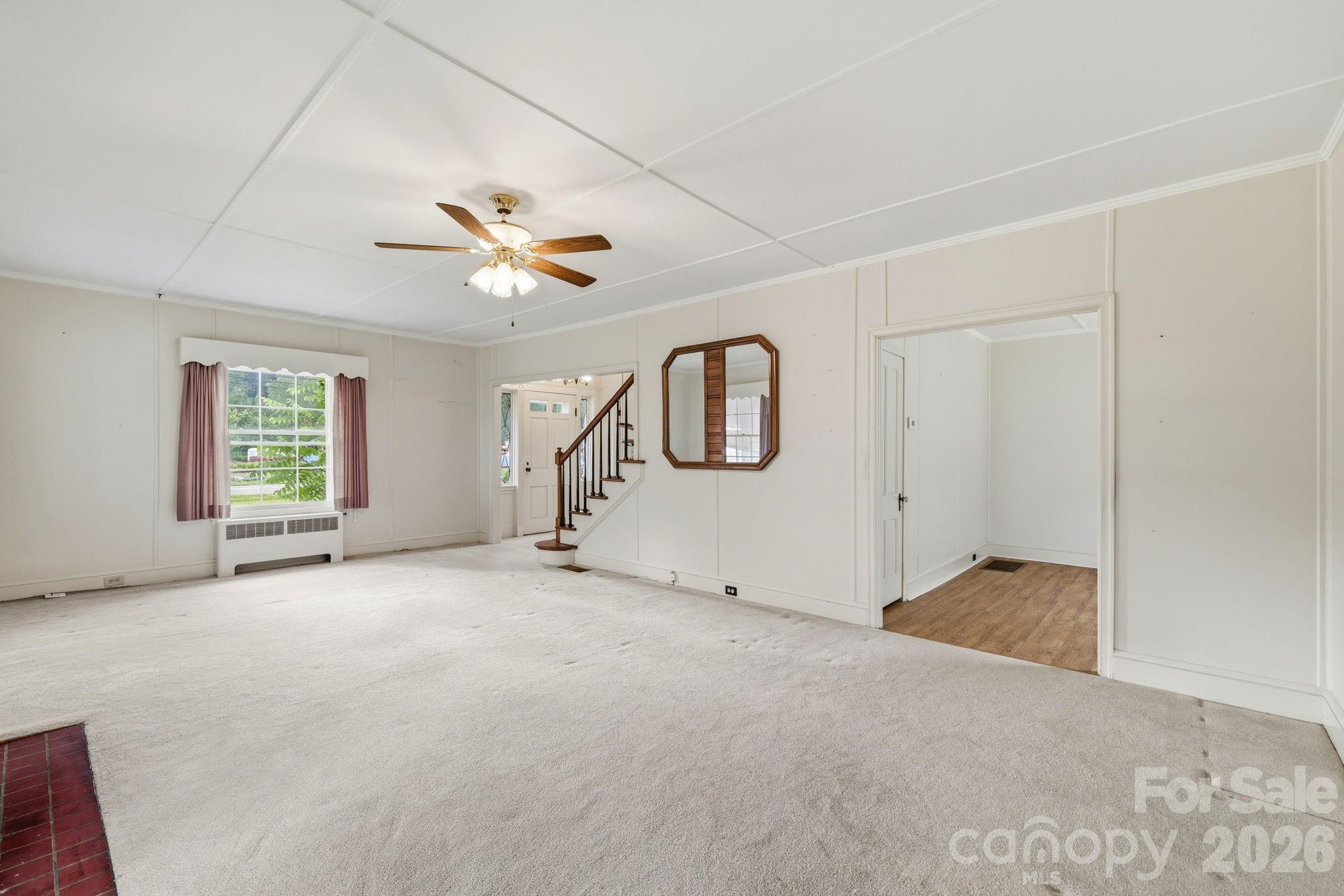 783 Skyland Drive Property Photo 8