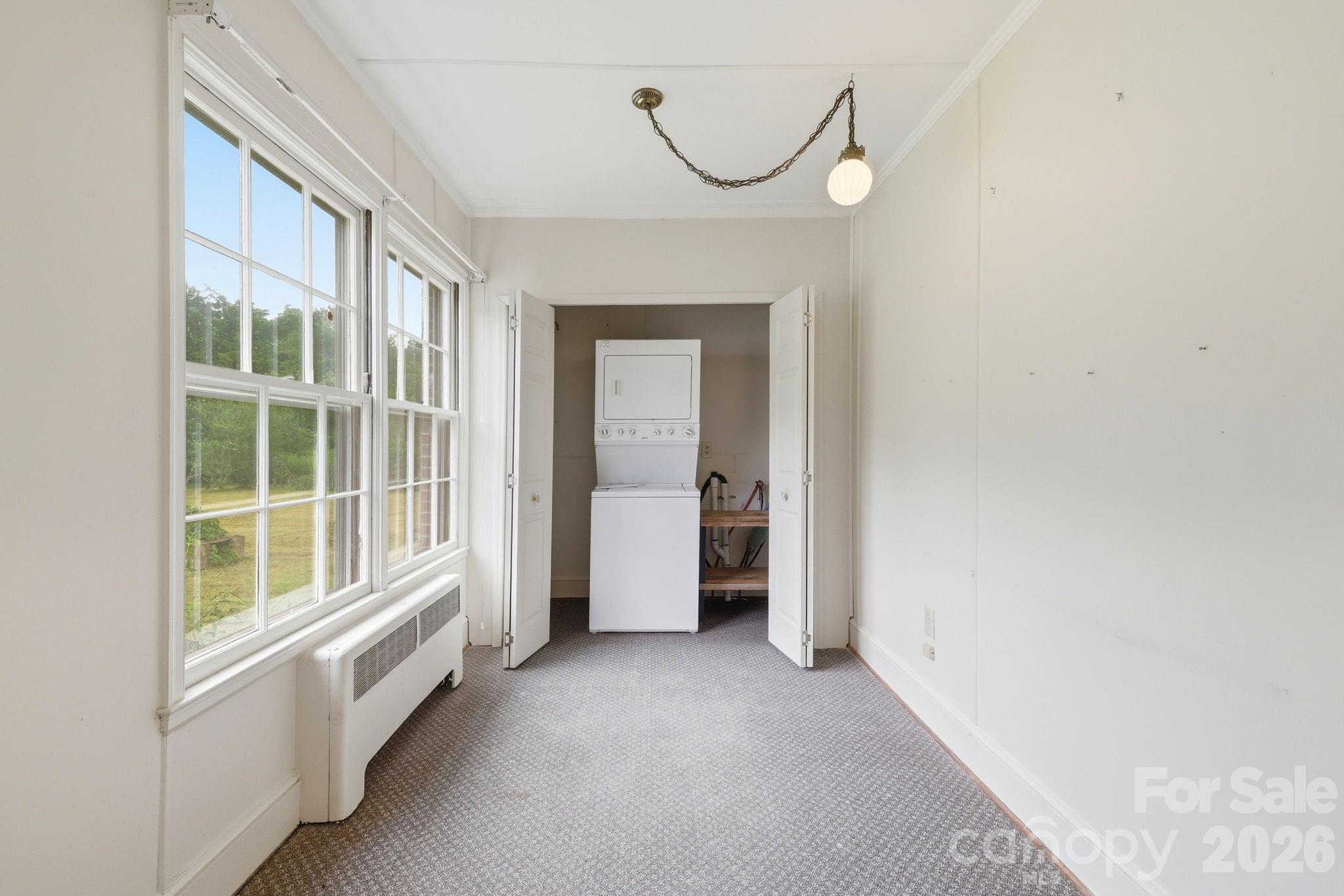 783 Skyland Drive Property Photo 10
